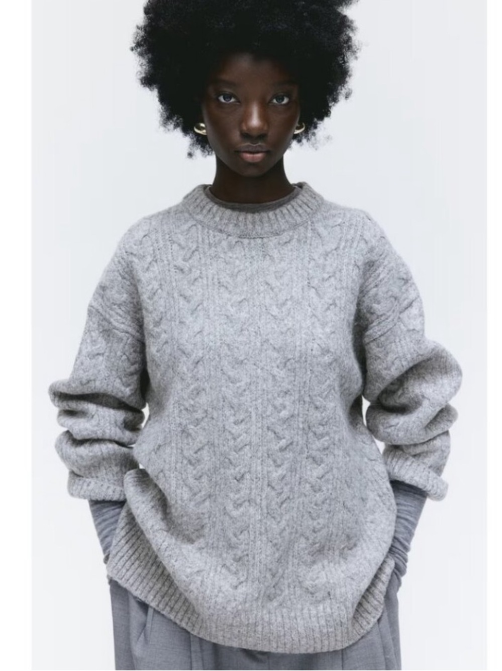 H&M Wool Alpaca Blend Cable Knit Gray Sweater 
Size M Loose Fit Oversized